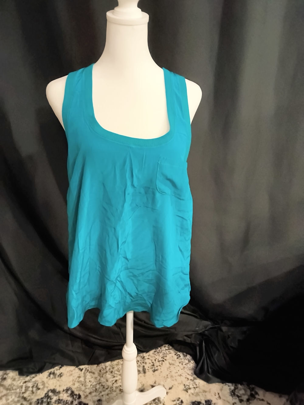 Eight Sixty Teal Scoop Neck Tank with Chest Pocket